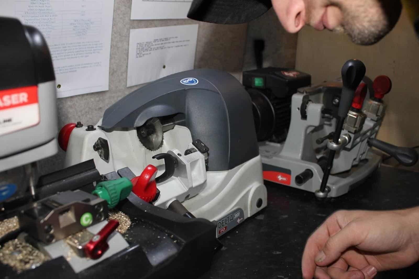 Cutting New Car Keys Car Keys Solutions