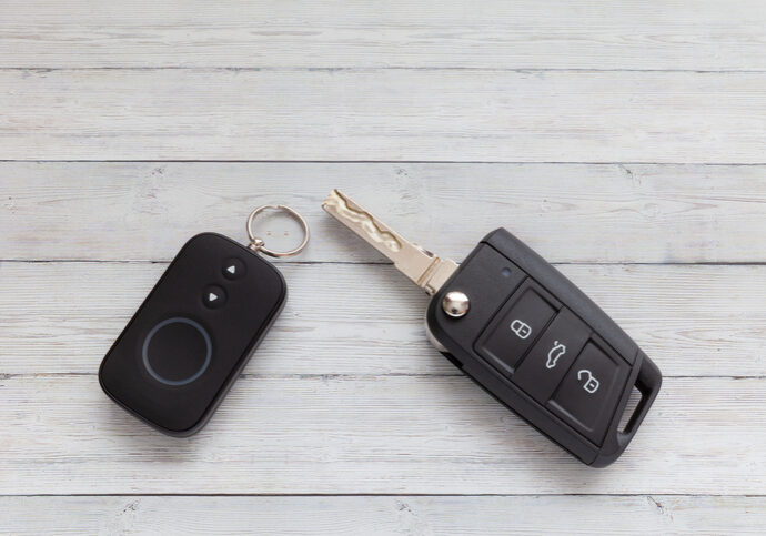 Diy Car Key Services Vs. Professional Services