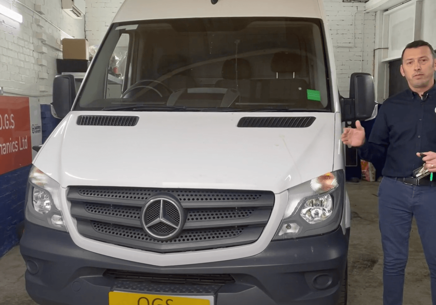 How_to_secure_your_Mercedes_Sprinter_-_YouTube_🔊